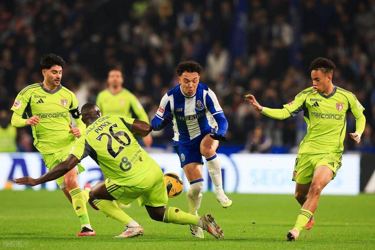 金年会登录入口-包含克里夫兰骑士迎葡超关键赛，国际比赛日更衣室发声，引发热议，赛程密集仍需轮换的词条